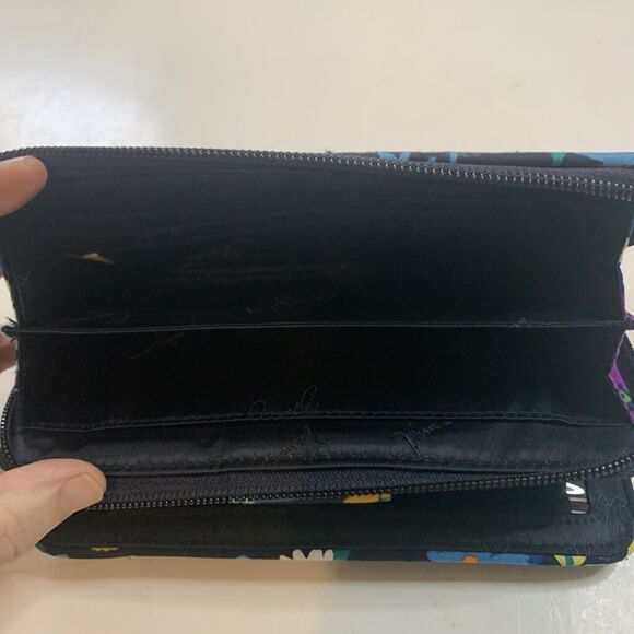 Vera Bradley Turn Lock Wallet Navy with Floral Tones Zippers - Picture 8 of 10